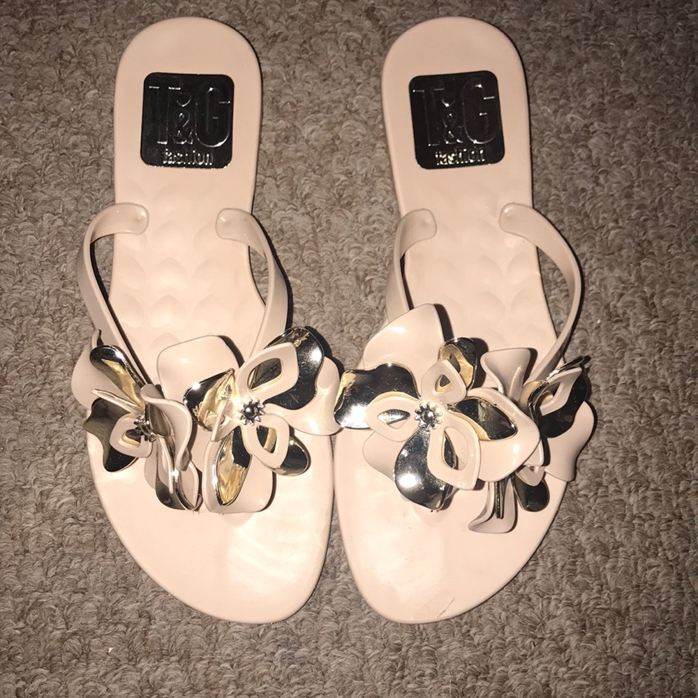 Brand new nude  sandals